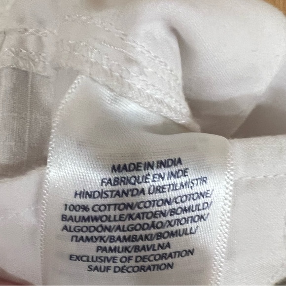 Ralph Lauren Boys White Cargo Shorts Size 5 - Picture 6 of 6